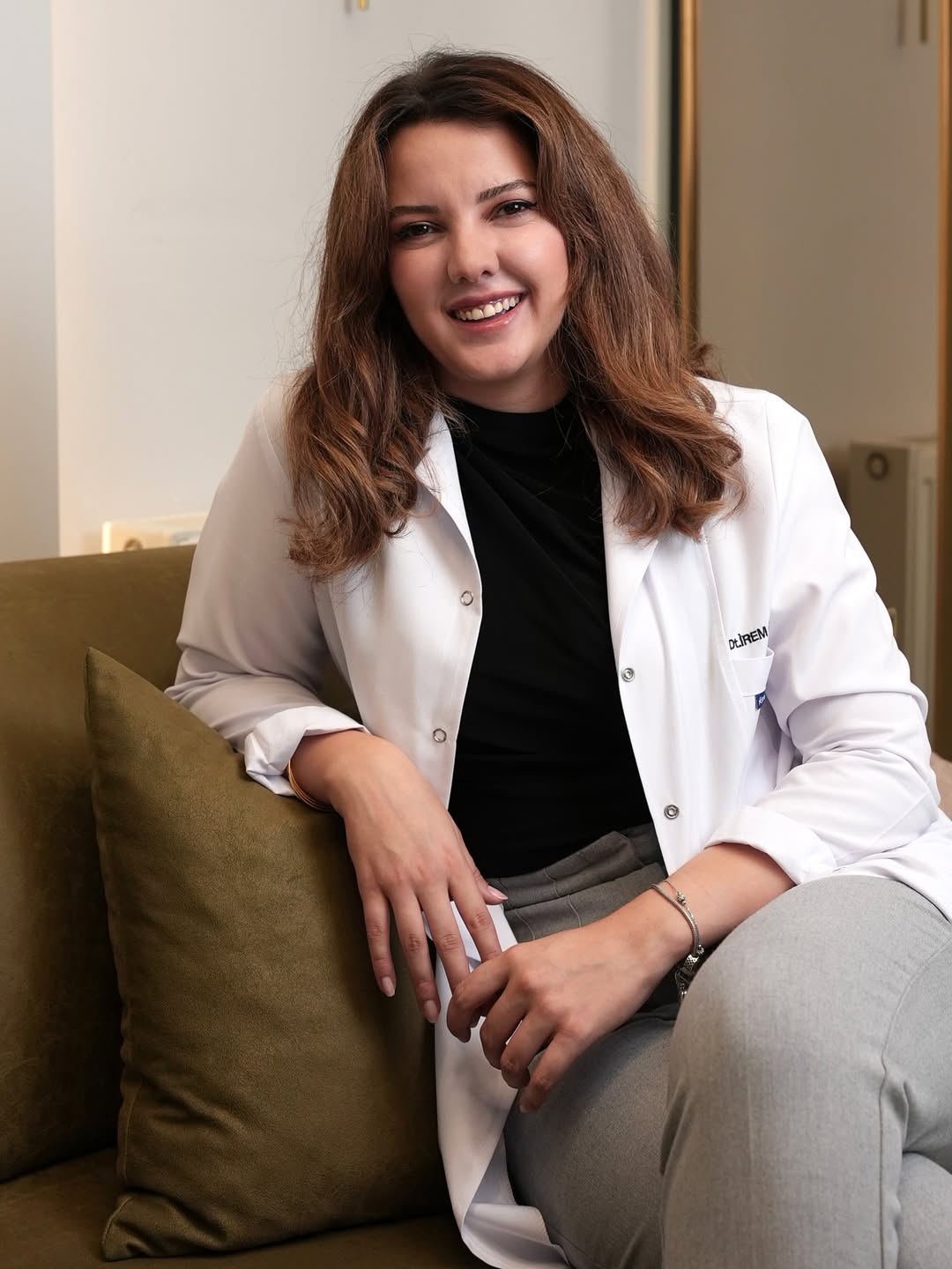 Dt. İrem Özcan - Kayseri Diş Hekimi