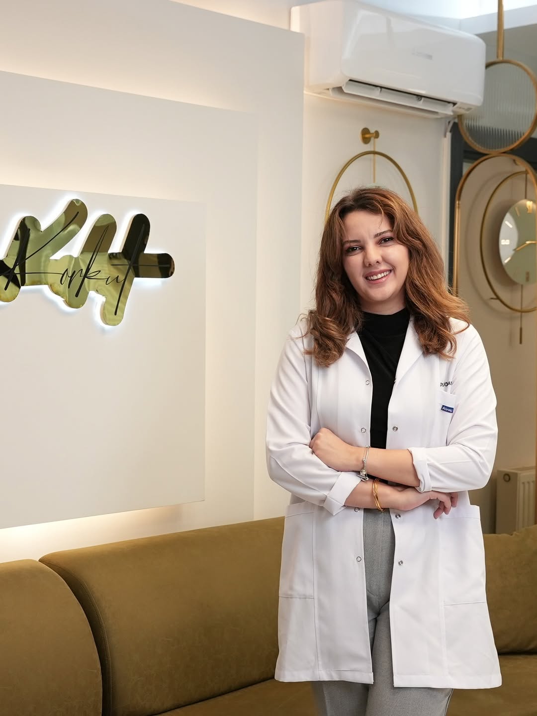 Dt. İrem Özcan - Kayseri'de modern diş hekimliği